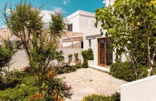 Bodrum City Center Hotel | Riva Bodrum Resort- Adult Only +16