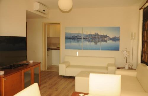 Bodrum City Center Hotel | Riva Bodrum Resort- Adult Only +16