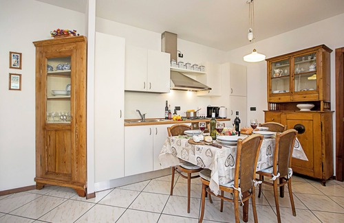 Riva del Garda Apartamento | Riva Centro Apartment