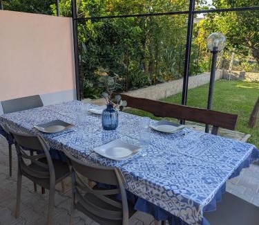 Marina di Davoli Casa | Riva di Davoli One Bedroom Apartment