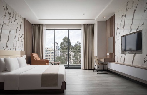 Sihanoukville City Centre Hotel | RIVA Hotel SHV