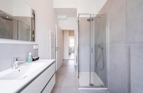 Imola Apartamento | Rivazza Apartment - Free WiFi, Air Conditioning & Private Parking