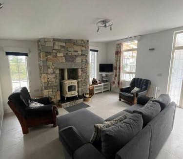 Tramore Casa | Riverside Bliss in County Waterford