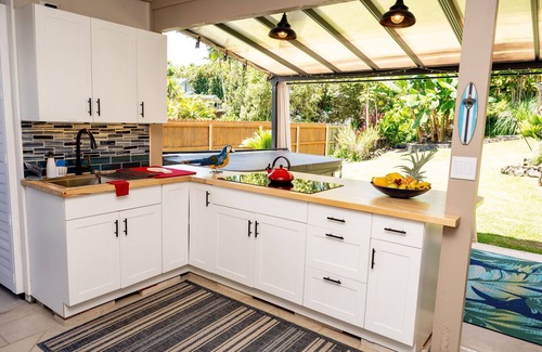 Hilo Apartamento | Rivendell Oasis-Peaceful garden setting with private hot tub close to waterfalls