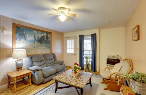Hot Springs Casa | River Access and Hot Tub Cozy Hot Springs Cabin