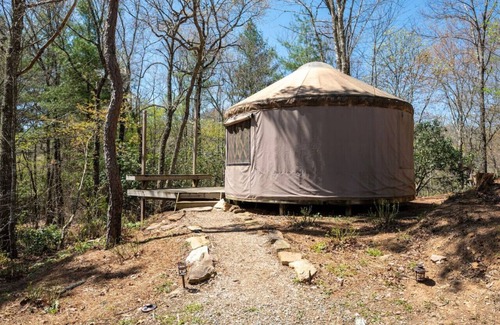 Bryson City Alquiler De RV | River Access & Hot Showers