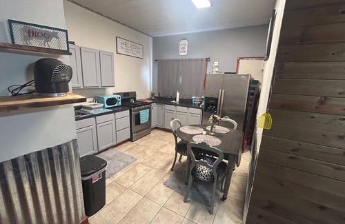 Lincoln County Apartamento | River access Nature,Highland cows, horses, trails hot tub! Experience ranch life