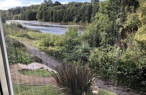 Grangetown Casa | River Bay (Beautiful 2-Bed House in Cardiff,)