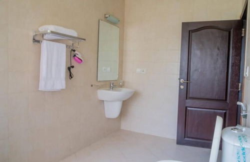Sangota Hotel | River Breeze Hotel