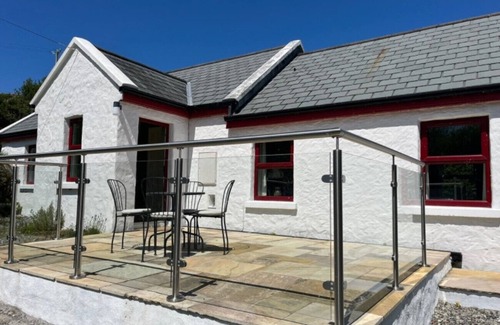 Ballinaboy Casa | River Cottage, close to the Capital of Connemara