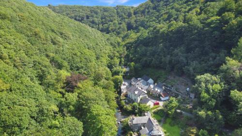 Lynton Casa | River Cottage in stunning location