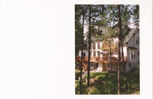 Post Falls Cama Y Desayuno | River Cove Elegant Waterfront Bed & Breakfast