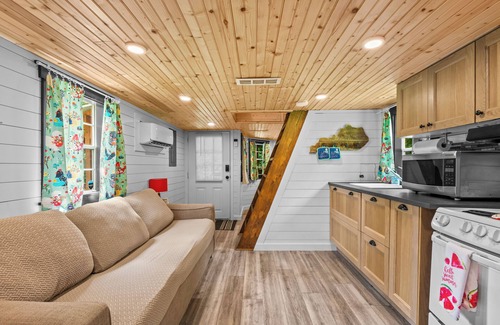 Heidelberg Casa | ★☆ River Crossing Tiny Cabin – The Perfect Red River Gorge Getaway Awaits! ☆★