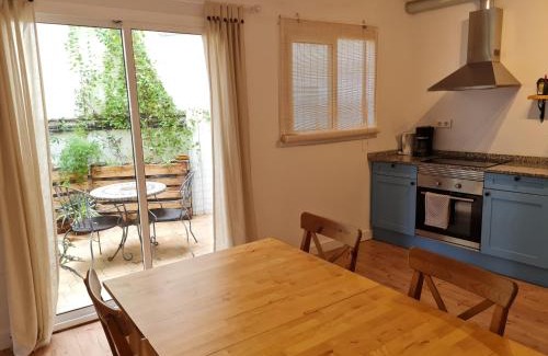 Mora d'Ebre Apartamento | River Ebro Apartments