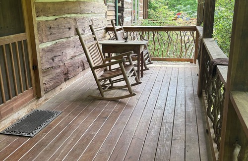 Marietta Cabina | River falls cabin sleeps 6