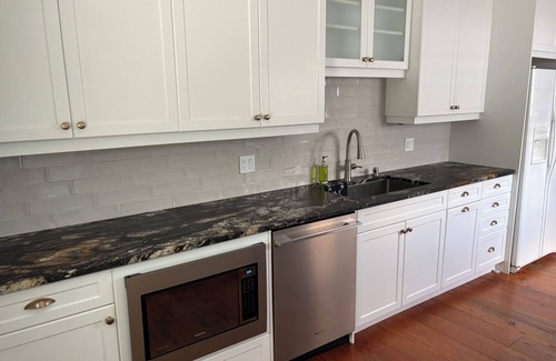 Port Dover Apartamento | River front cottage close to the beach