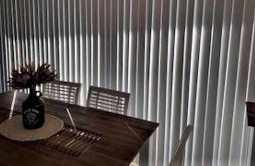 South Yunderup Apartamento | River front Guest House at rear of main residence