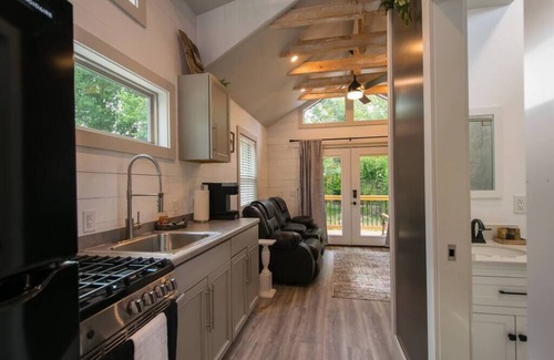 Canton Casa | River Front King Bed Cottage #5