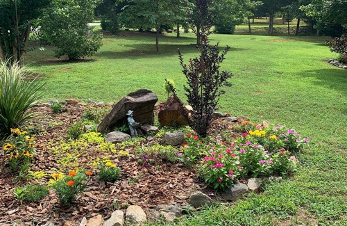 Rutherfordton Cabina | River front log home a 3 millas del Tryon Equestrian Center, comunidad cerrada