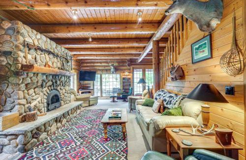 Cascade Casa | River Front Ranch Montana Retreat Fishing Haven