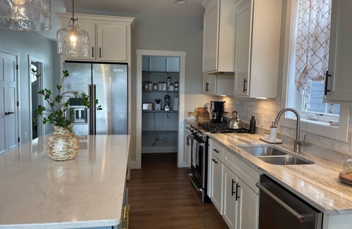 Ottawa Casa | River Happy | 3 Bed, 2.5 Bath