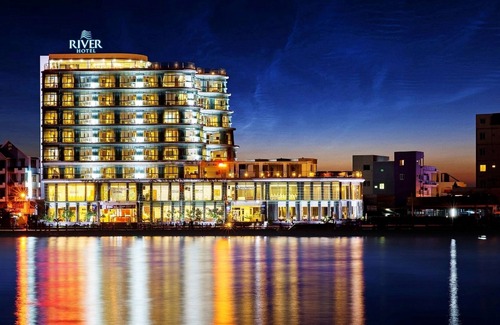 Ha Tien Hotel | River Hotel