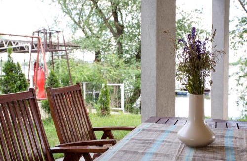 Belgrade Villa | River house Grana