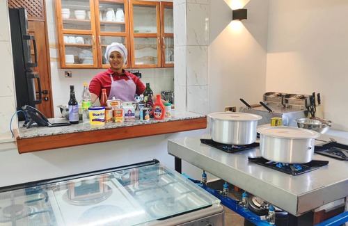 Arusha Hotel | River House Lodge