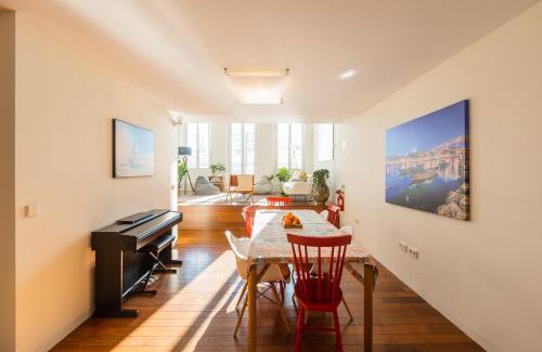 Aldoar Foz do Douro e Nevogilde Casa | River house
