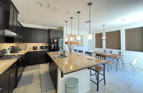 Lathrop Casa | River Islands Family Vacation Home