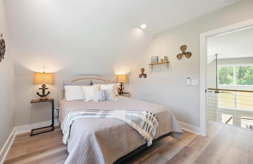 Rhodhiss Casa | River Lofts - Onyx & Catawba Cottages