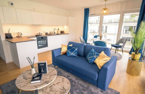 Niedergirmes Apartamento | River Lux Loft 5min to HBF