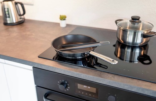 Niedergirmes Apartamento | River Lux Loft 5min to HBF
