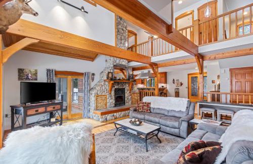 Clark Fork Casa | River Moose Estate