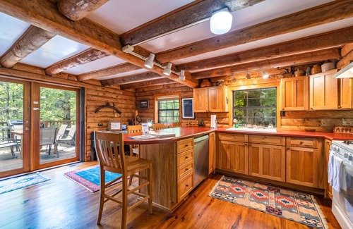 Suches Cabina | River Moss Cottage - On the Toccoa River