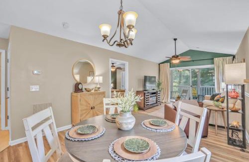 Carolina Forest Casa | River Oaks Resort Cozy Golf Course Unit 18F