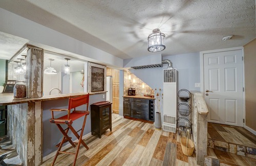 Howard Apartamento | River Place Retreat, Unit 4- Cozy Condo on the Arkansas River