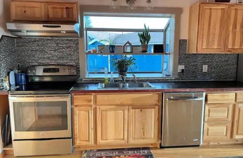 Mendenhall Valley Casa | River Retreat on The Mendenhall/Near Airport and Shopping