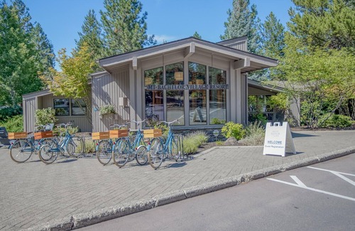 Century West Hotel | River Ridge 330b
