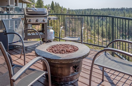 Century West Villa | River Ridge 422ab