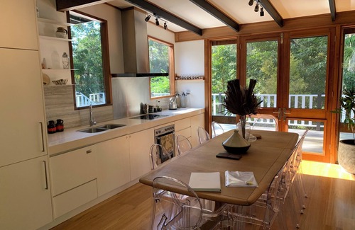 Termeil Casa | River Road Retreat - Lake Tabourie