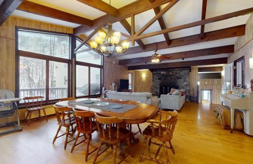 Killington Casa | River Run Retreat