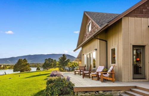 Livingston Casa | River Run
