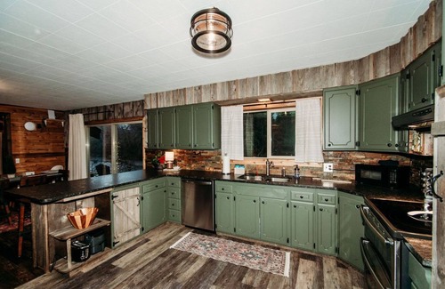 Forks Casa | River's Edge, Gateway to the Olympic National Park