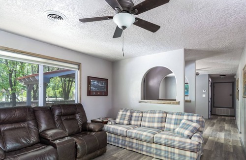 Blanco Casa | "River's Edge Lodge" Fly Fishing on the San Juan River near Quality Waters.