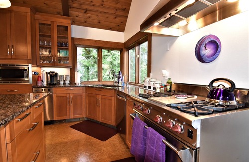 Fall City Chalet De Esquí | River's Edge Retreat by North Bend Escapes