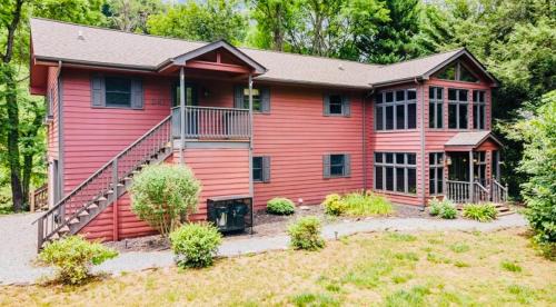 Cullowhee Chalet De Esquí | River's Edge