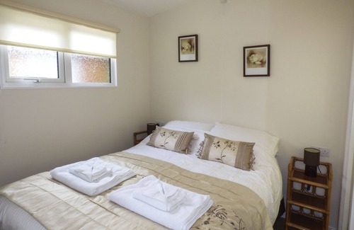 Llangynog Cabaña | RIVER'S NOOK, pet friendly, with a garden in Llangynog