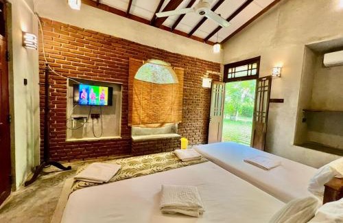 Wellawaya Cabina | river side resort - wellawaya