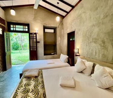 Wellawaya Cabina | river side resort - wellawaya
